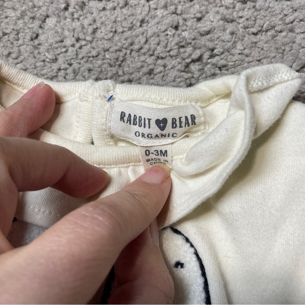 Rabbit + Bear Bootiful Ghost Onesie and Pants set,‎ baby size 0-3 months - Picture 5 of 7